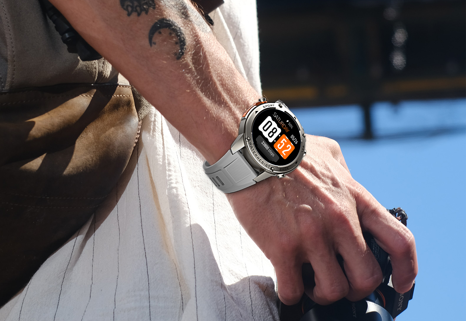 explorer-pro-plus-smartwatch-heart-rate-blood-oxygen